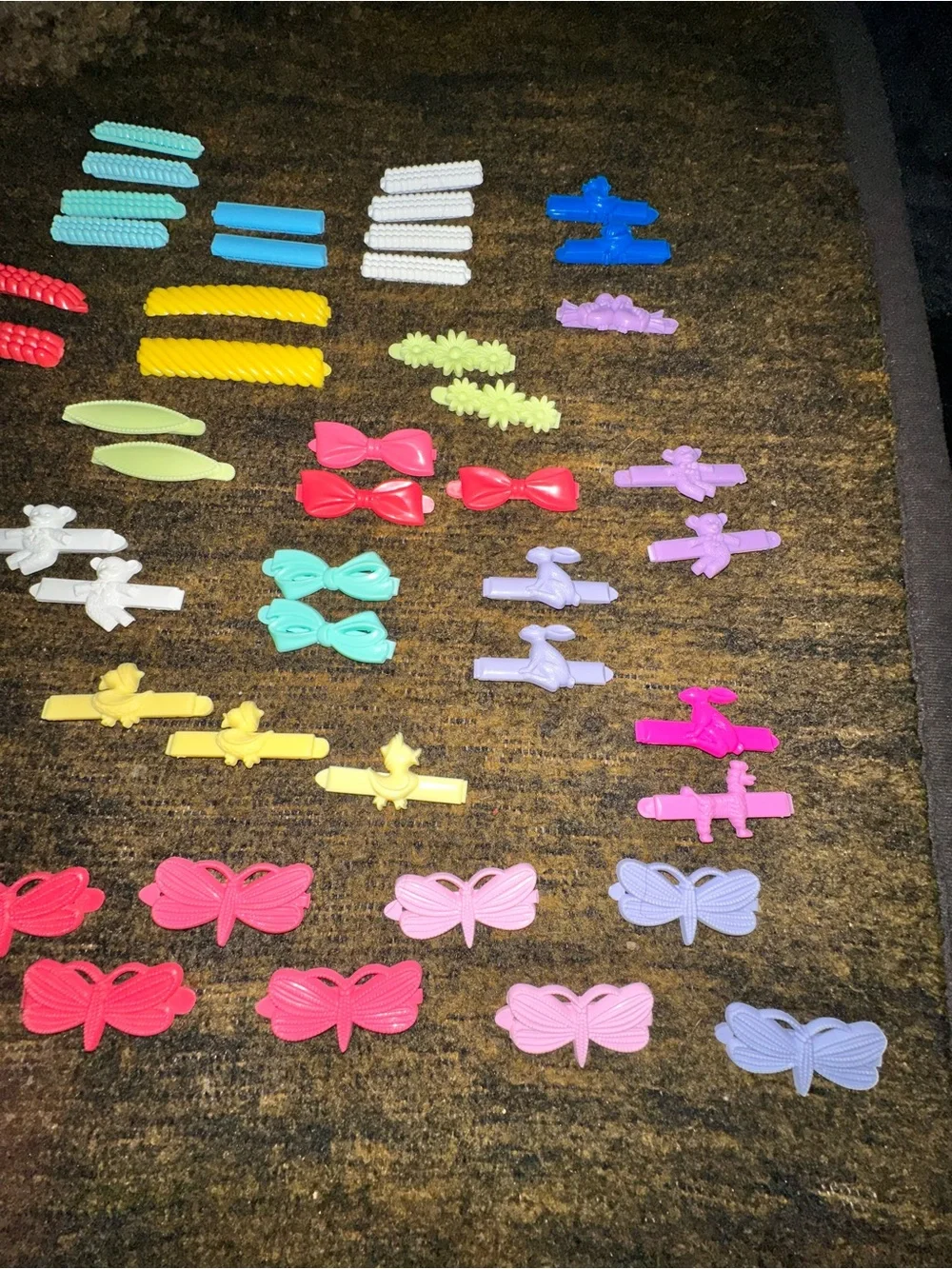 Vintage 1980s Goody Novelty Barrettes Lot of 53 Teddy Bear Butterfly Bow Daisy